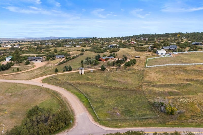 4466 Parkridge Rd, Sedalia, CO 80135