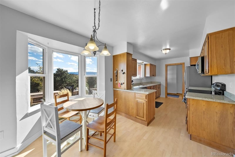 4466 Parkridge Rd, Sedalia, CO 80135