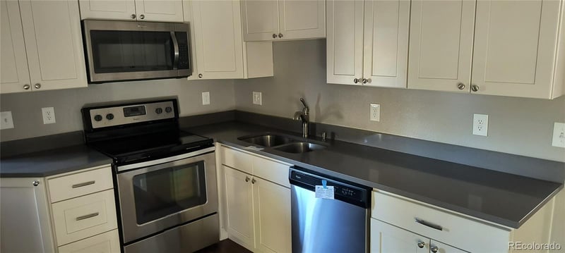 6149 S Broadway, Littleton, CO 80121