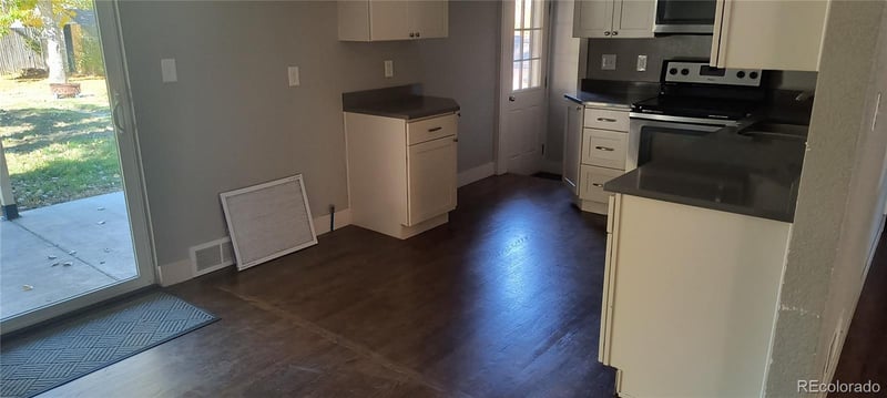 6149 S Broadway, Littleton, CO 80121