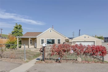 2051 Hamilton Pl, Sheridan, CO 80110