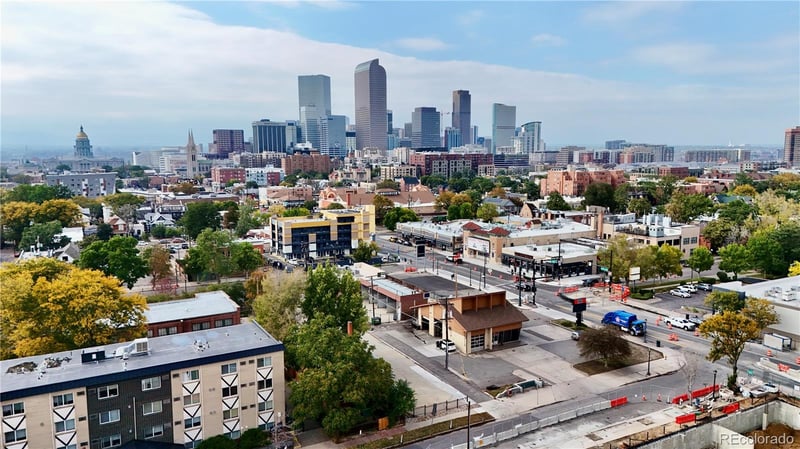 Corona , Denver, CO 80218