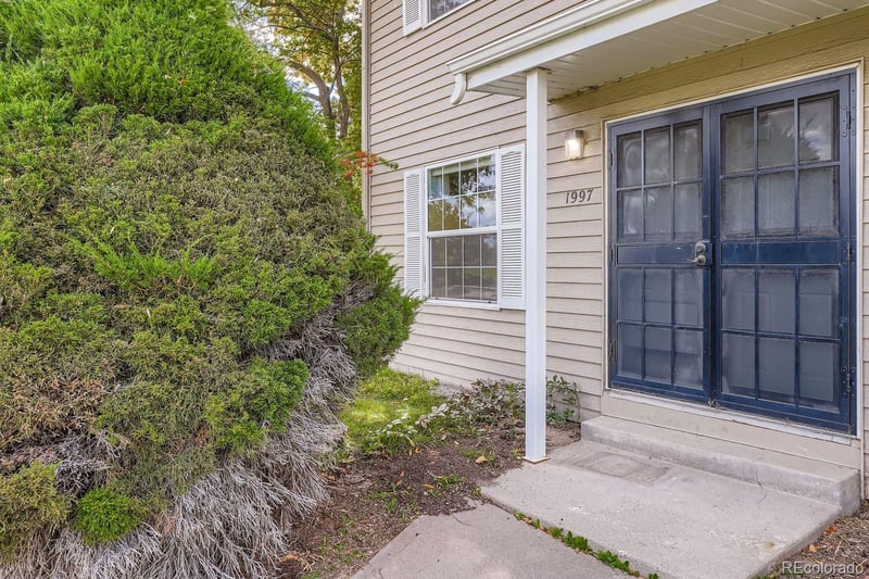 1997 Peoria St, Aurora, CO 80014