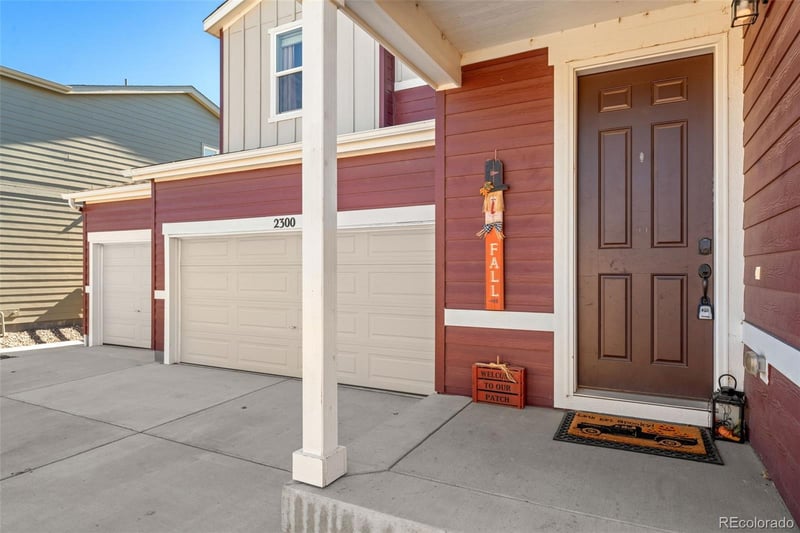 2300 Coyote Creek Dr, Fort Lupton, CO 80621