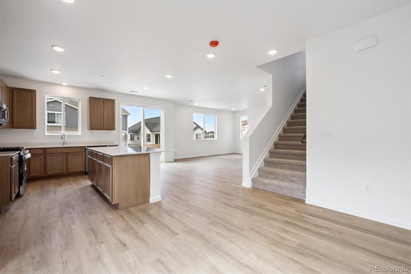 9187 Truckee Ct, Commerce, CO 80022