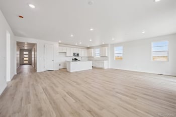 17990 90th Pl, Commerce, CO 80022