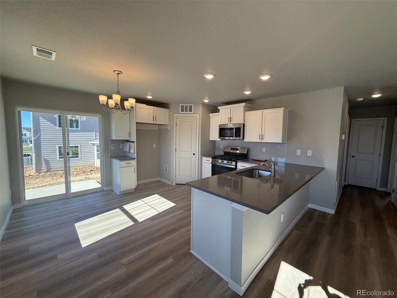 717 Clubview St, Watkins, CO 80137