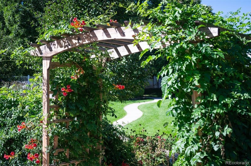 2225 Jasmine St #316, Denver, CO 80222