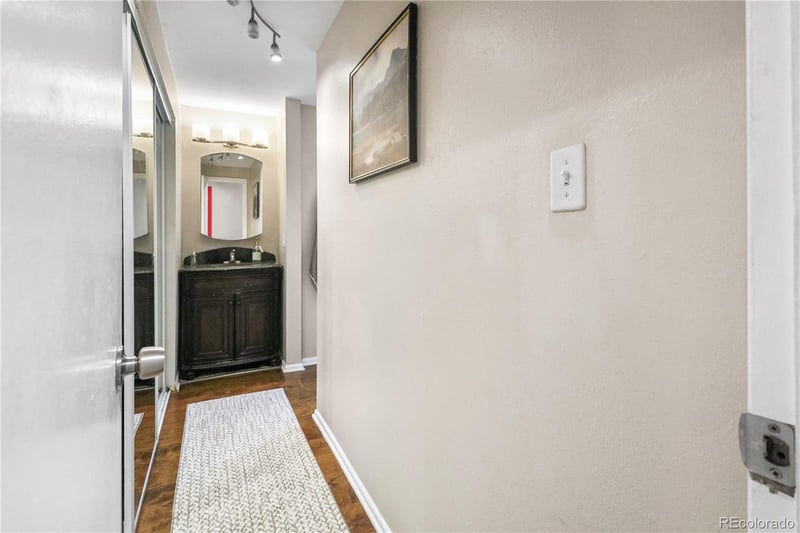 1270 Marion St #406, Denver, CO 80218