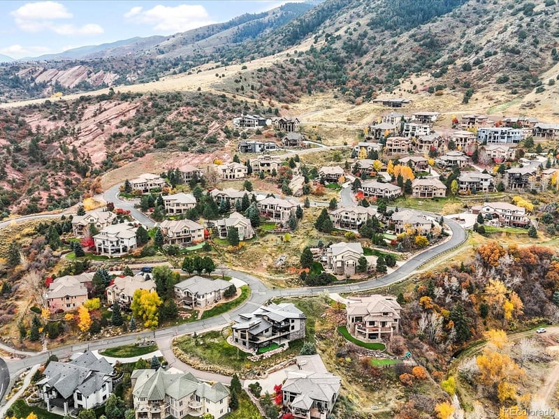 17098 Woodridge Ct, Morrison, CO 80465