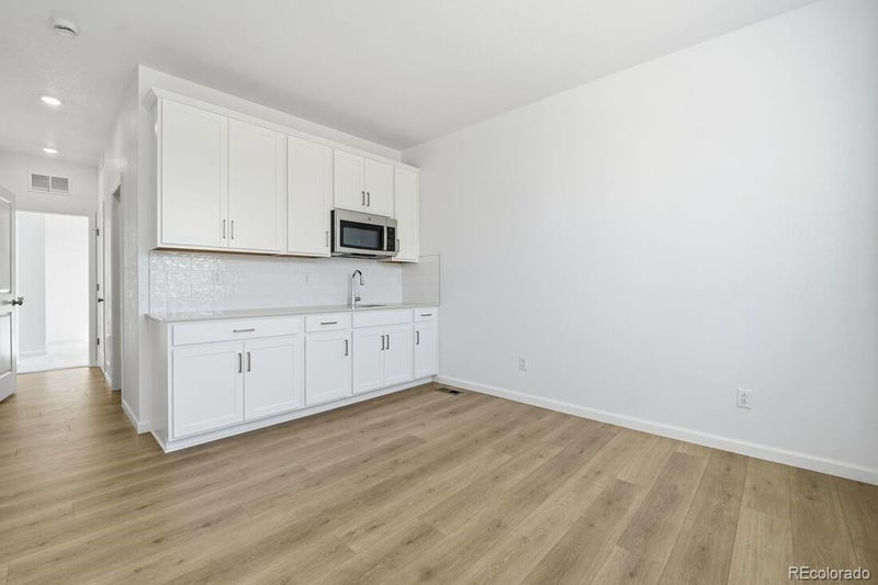 16647 92nd Pl, Arvada, CO 80007