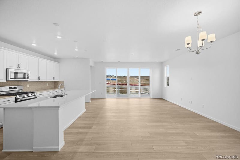 16887 92nd Dr, Arvada, CO 80007