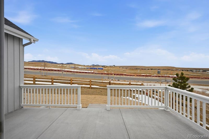 16887 92nd Dr, Arvada, CO 80007