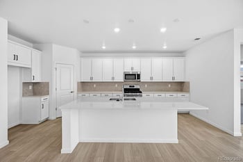 16887 92nd Dr, Arvada, CO 80007