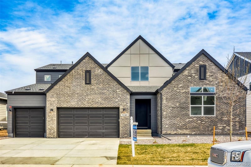 3142 Westcliff Dr, Loveland, CO 80538