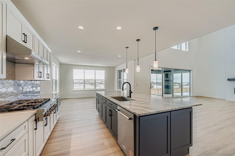 3142 Westcliff Dr, Loveland, CO 80538