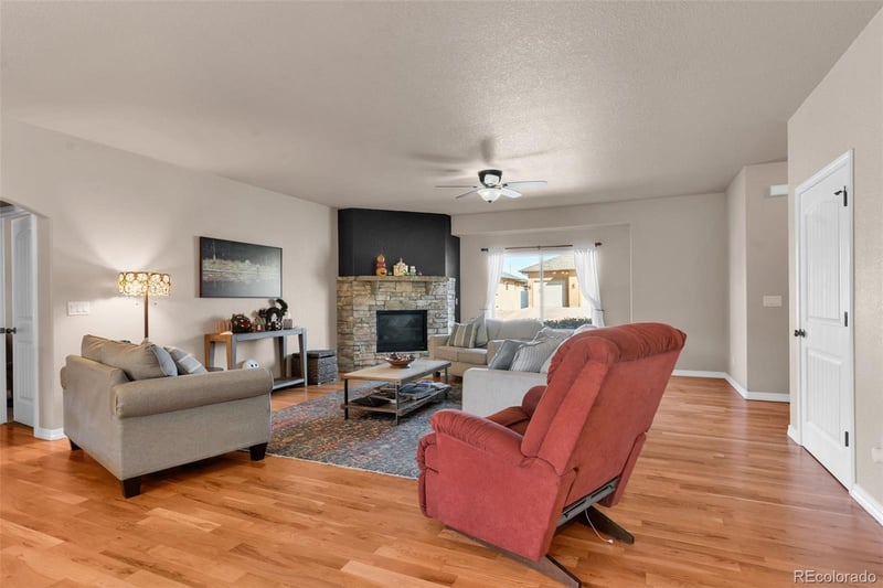 14 Erica Ct, Pueblo, CO 81001