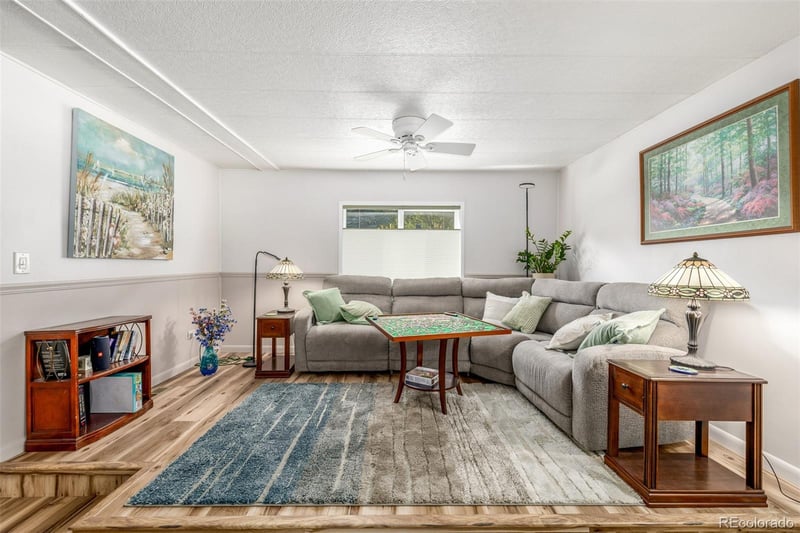 8201 S Santa Fe Dr Lot 264, Littleton, CO 80120