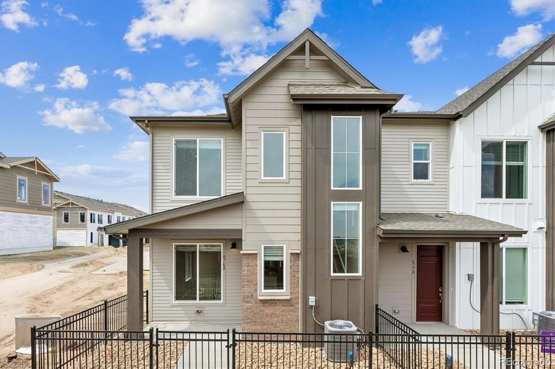 6760 Merseyside Ln #165, Castle Pines, CO 80108