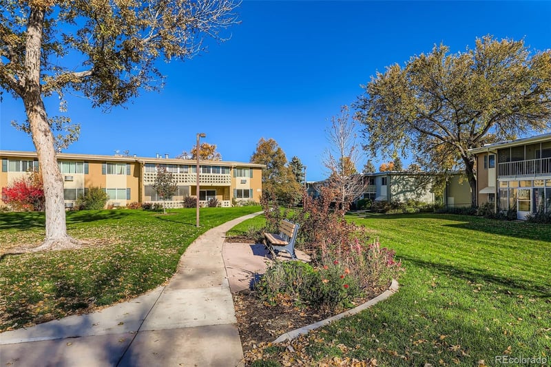 740 Alton Way #2B, Denver, CO 80247
