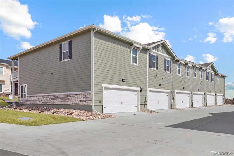 199 Robin Rd, Johnstown, CO 80534