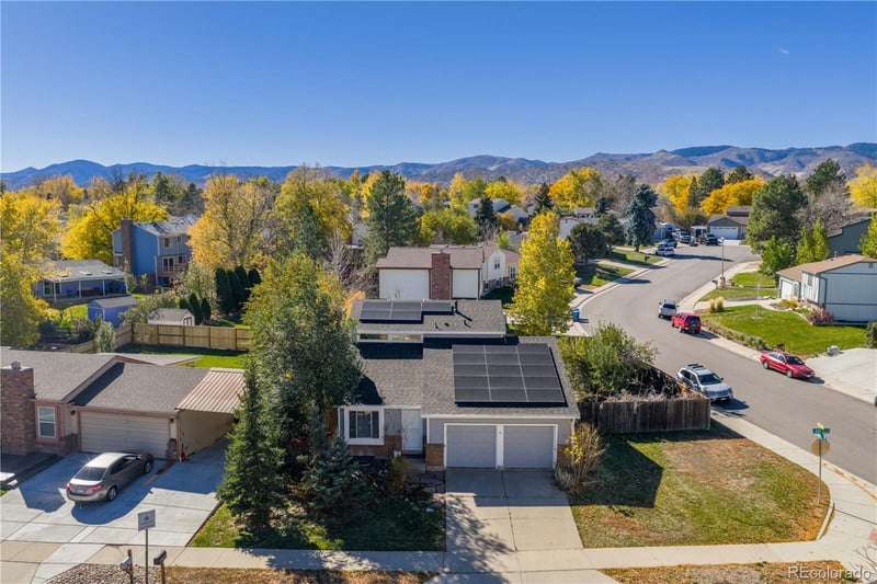5657 Oak St, Littleton, CO 80127