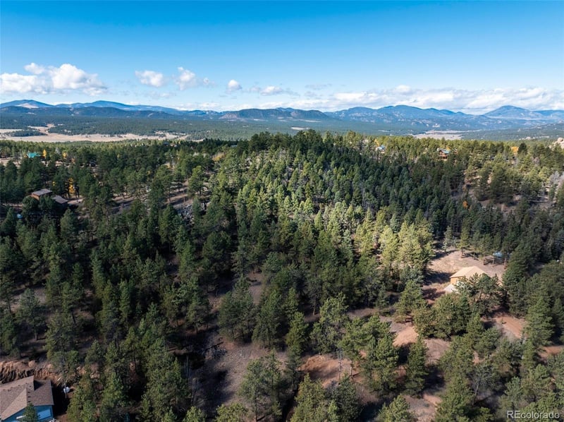 205 Stonehenge Dr, Florissant, CO 80816