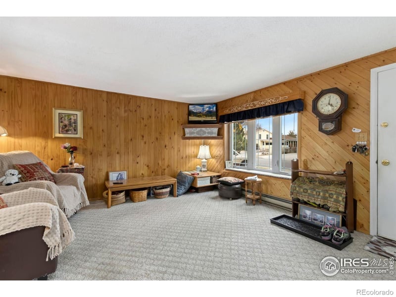 204 50th St, Loveland, CO 80538