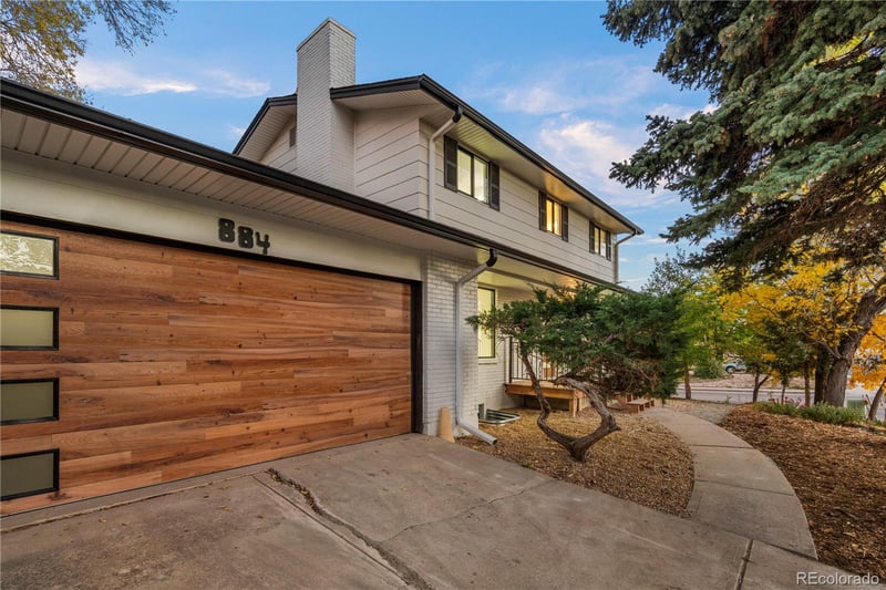 884 Lewis St, Lakewood, CO 80226