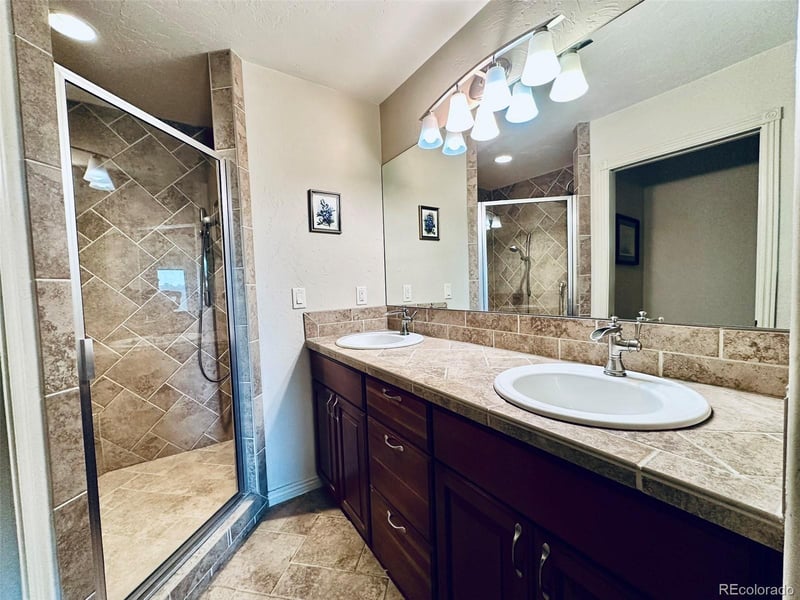 205 Hoofprint Ct, Walsenburg, CO 81089