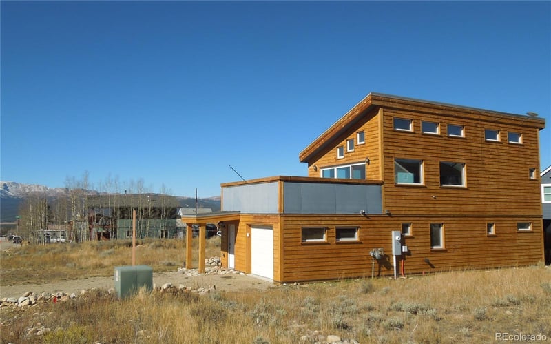 606 11th St, Leadville, CO 80461