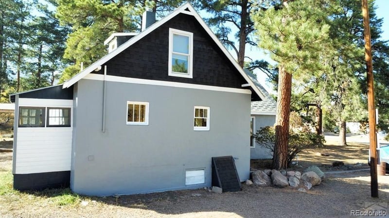 2070 Main St, Rye, CO 81069