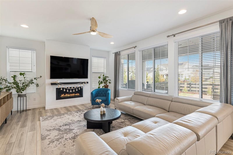 9217 Cloud Shadow Ln, Littleton, CO 80125