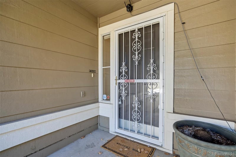 625 Riverview Ln, Colorado Springs, CO 80916