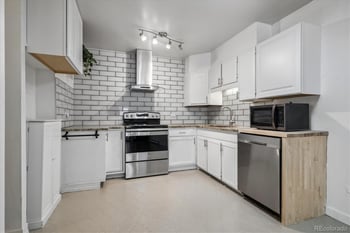 705 Alton Way #6B, Denver, CO 80247
