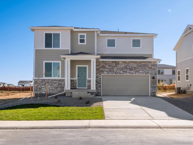 4664 Sugarcane St, Johnstown, CO 80534