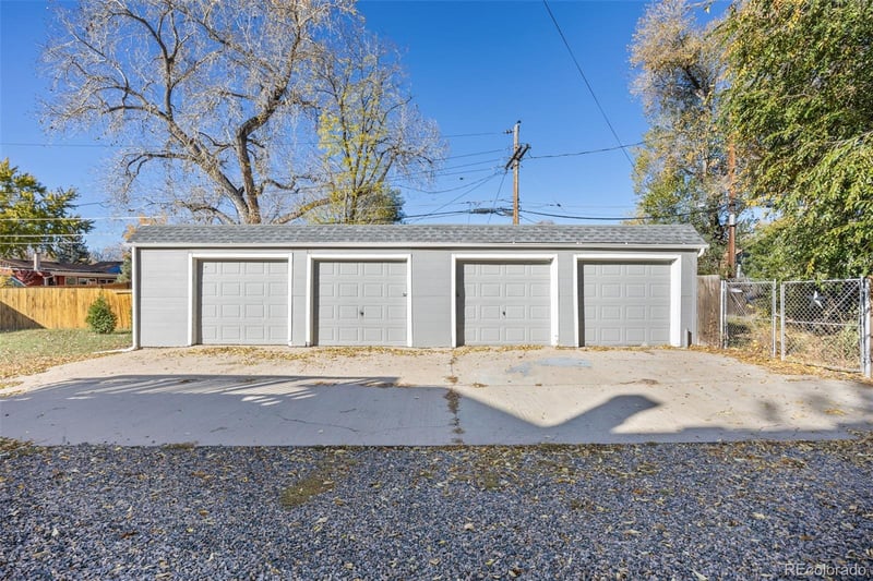 2565 Pierce St, Lakewood, CO 80214