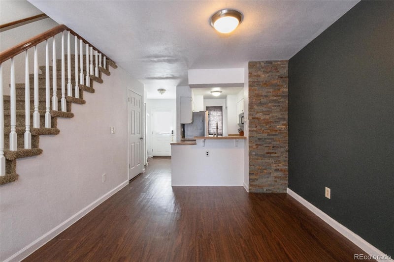 10625 Dartmouth Ave, Lakewood, CO 80227