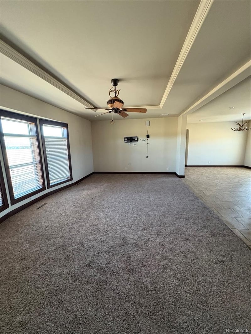1925 Doe Valley Rd, Guffey, CO 80820