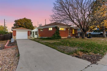 10448 Pearl Way, Northglenn, CO 80233