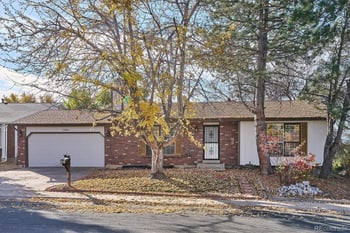 17900 Asbury Dr, Aurora, CO 80013