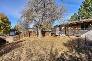 17900 Asbury Dr, Aurora, CO 80013