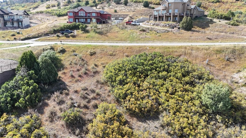 5615 Country Club Dr, Larkspur, CO 80118