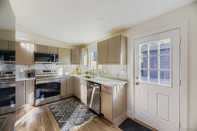 634 Hazel Ct, Denver, CO 80219