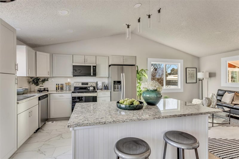 5026 Dunkirk Way, Centennial, CO 80015