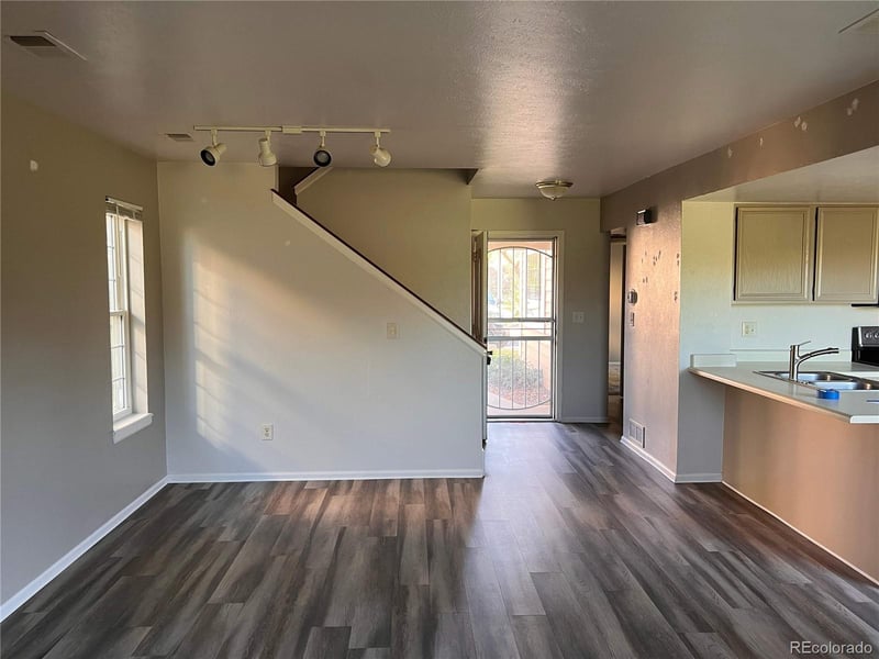 1993 Xanadu Way, Aurora, CO 80014