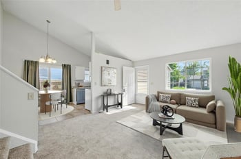 17593 Temple Dr, Aurora, CO 80015