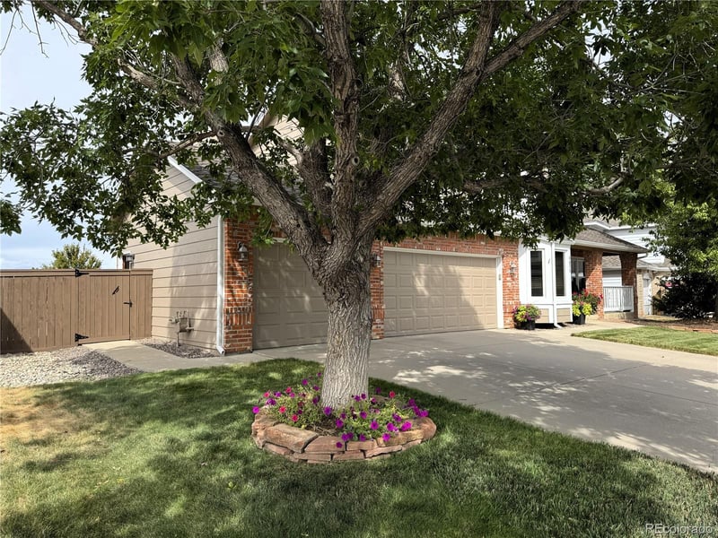 9635 Cherryvale Dr, Highlands Ranch, CO 80126