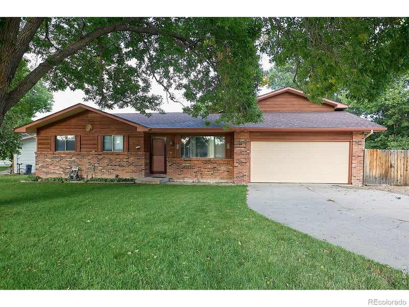 3248 Camelot Dr, Fort Collins, CO 80525