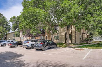 1876 S Pitkin Cir #B, Aurora, CO 80017